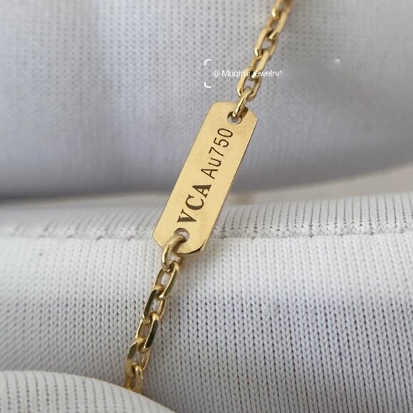 ✅Authentic Van Cleef & Arpels 18K Yellow Gold Necklace - Picture 11 of 12